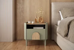 AMILIO SZAFKA NOCNA 50 1SZ - eukaliptus / dąb baltic dune / uchwyty dąb naturalny / nogi eukaliptus