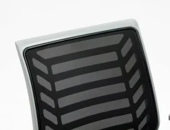 Fotel obrotowy Q-320