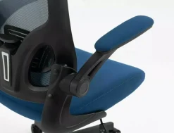 Fotel obrotowy Q-333