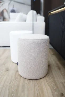 Okragła pufa baranek boucle biała Hauss Roller Baloo 2073