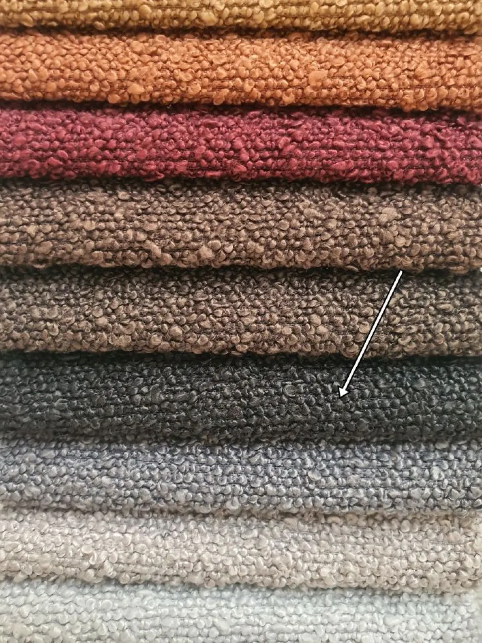 Okragła pufa baranek boucle czarna Hauss Roller Baloo 2082