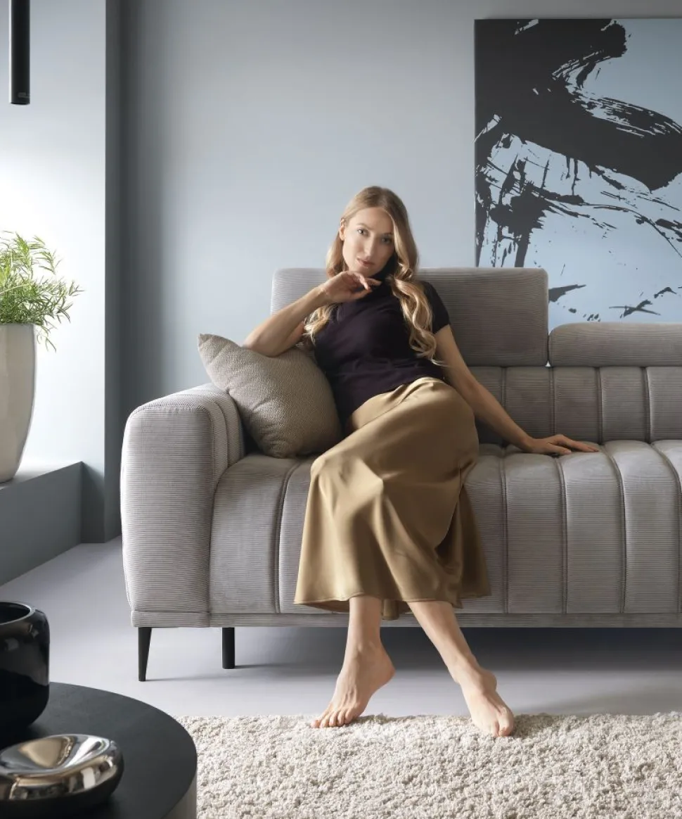 Sofa z materacem rozkładana jak łóżko Wersal Gandi