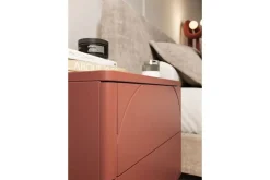 SONATIA II SZAFKA NOCNA 45 2SZ - burgund / nogi kule