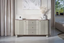 VESPER KOMODA 160 2D3SZ - cashmere mdf / orzech / złote uchwyty / nogi kule